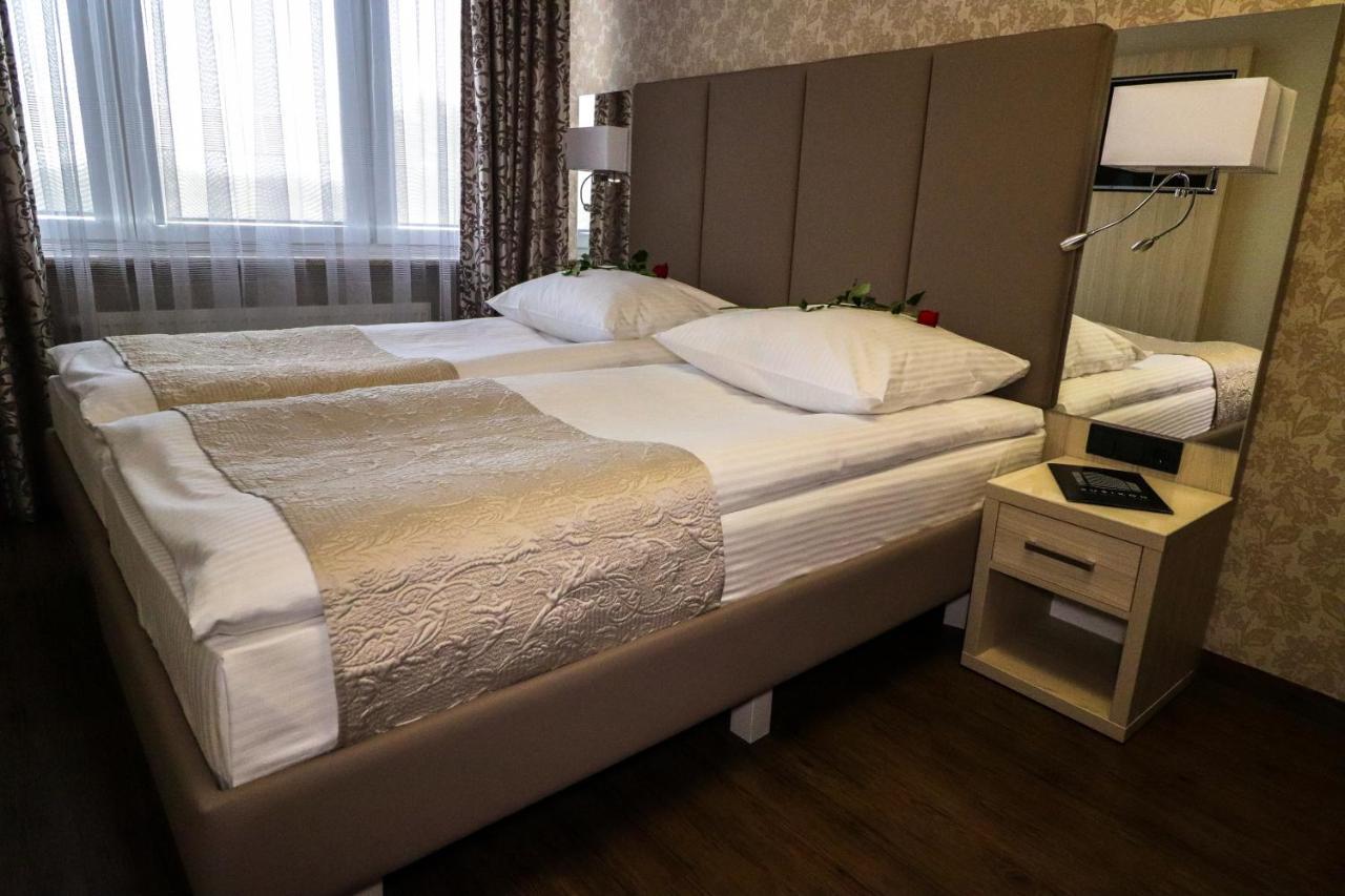 Kompleks Restauracyjno-Noclegowy Rubikon Люблин Екстериор снимка